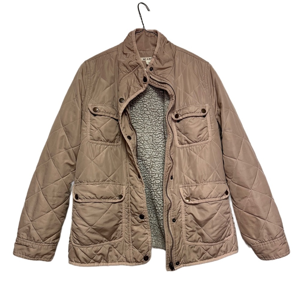 Burberry Quilted Jacket in Light Pink